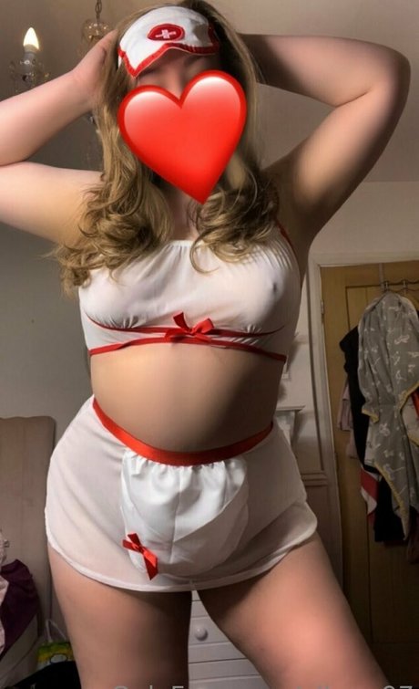 ellerm97 nackt pornographische bild