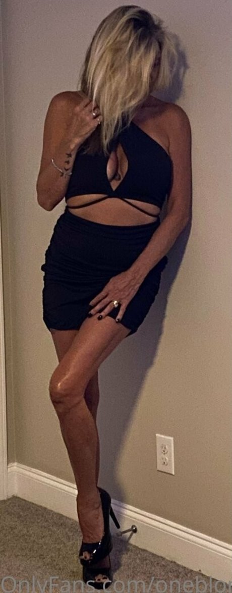 oneblondewife xxx heiße foto