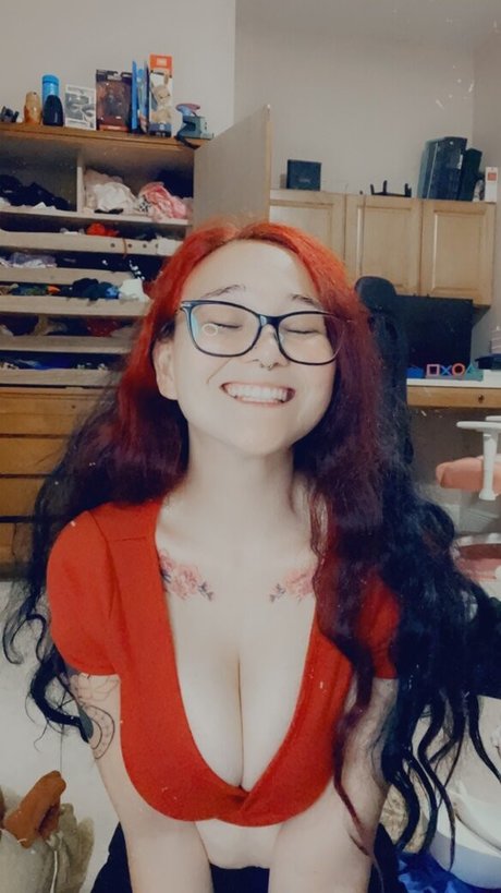 yuricosplayer schauspielerin freie bild