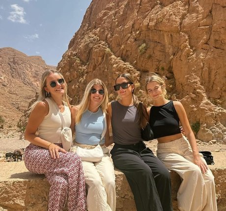 jeansarsch onlyfans exklusive erotische foto