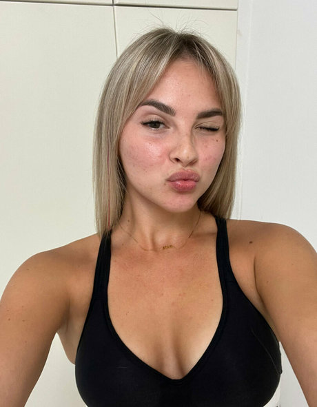 crazy splits porno sexy bild