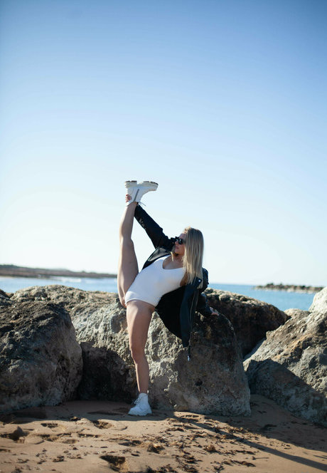 crazy splits beste nackten bild