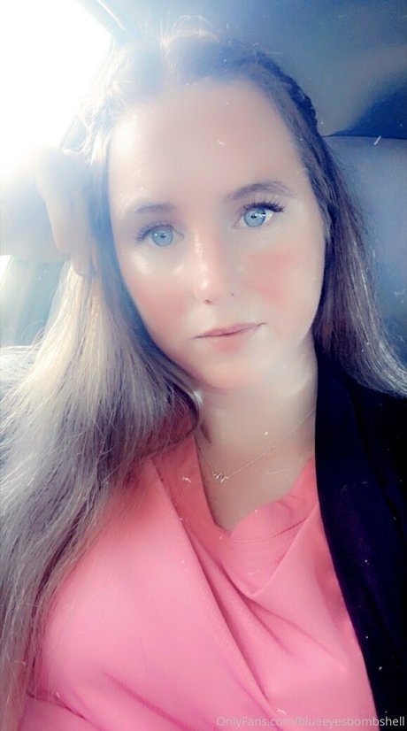 blueeyesbombshell hübsche freie archiv