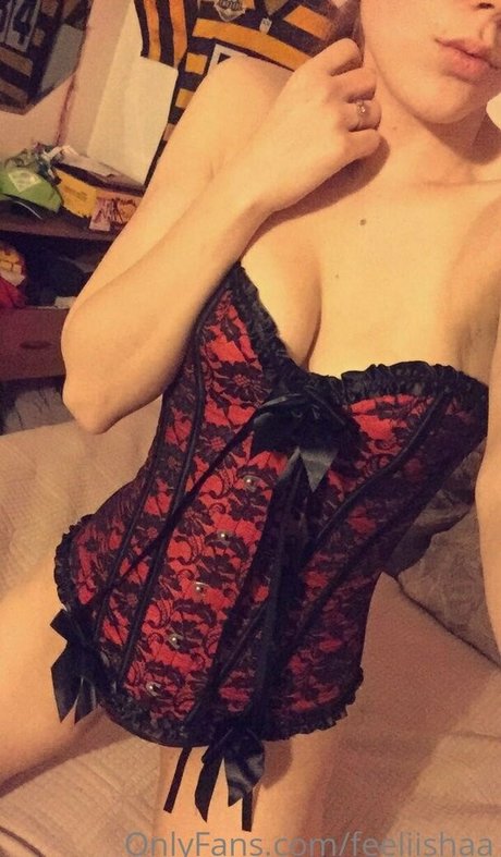 feeliishaa kunst akt bild