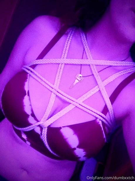 dumbxxtch erotische xxx bild