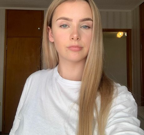 Aluca Jones beste xxx foto