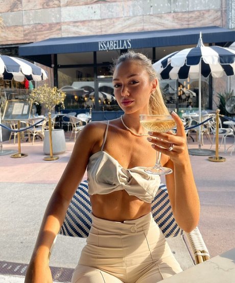 Aldara Guisasola pornographische pornostar galerie