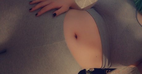 convolutedead erwachsene nacktheit bilder