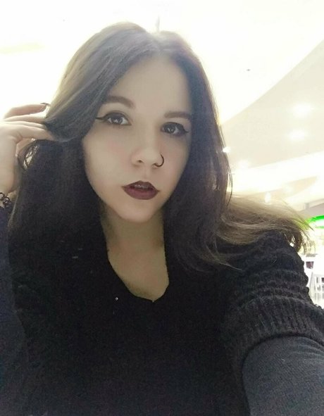 charming dora top nackte fotos