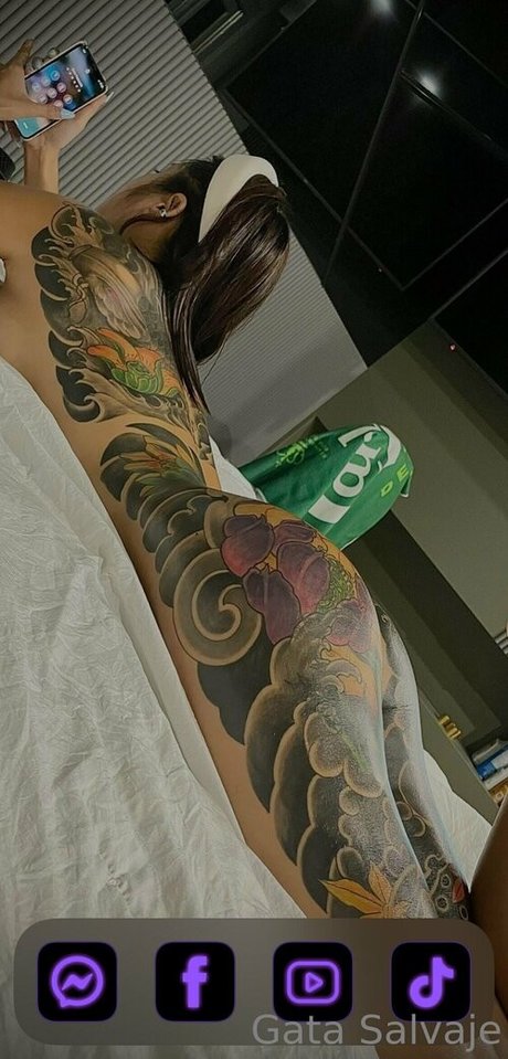 salvaje2022 nackt pornographische galerie