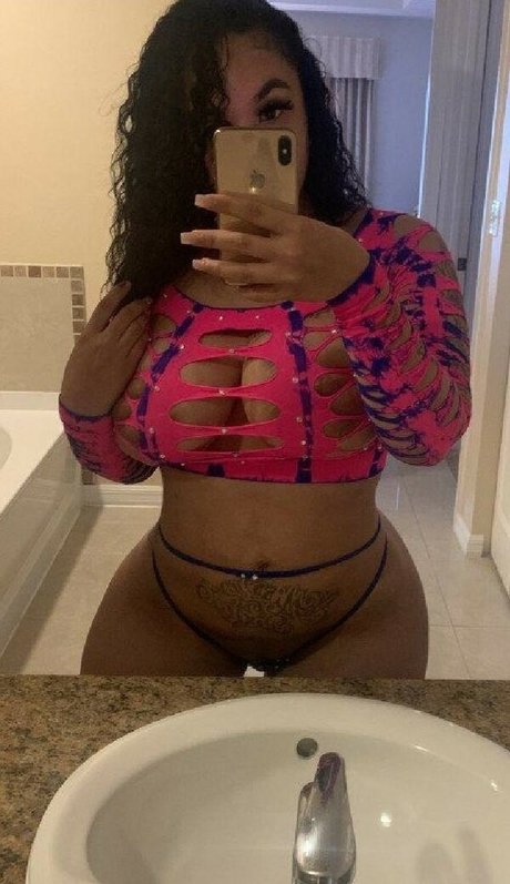 pawg rothaarige onlyfans exklusive schöne bilder