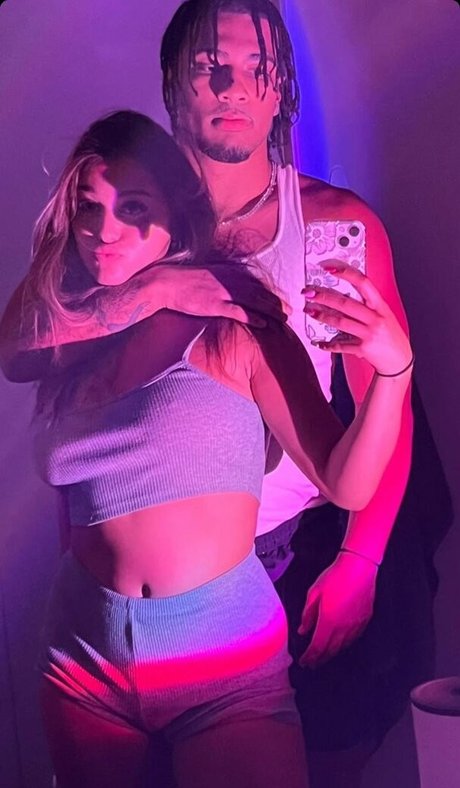 zoejakaj kostenlose xxx fotos