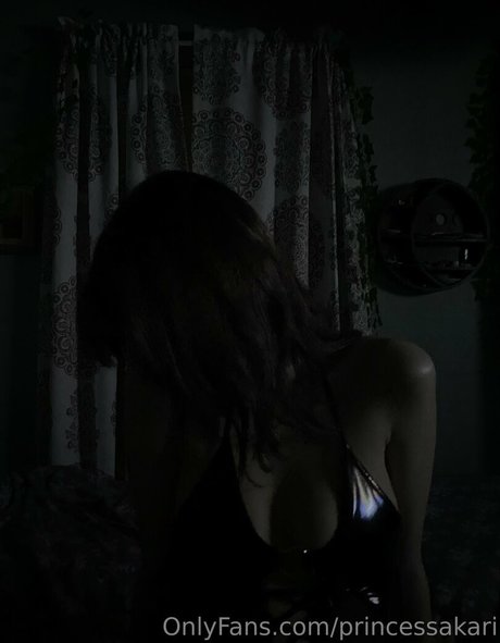 akarikitti beste akt galerie