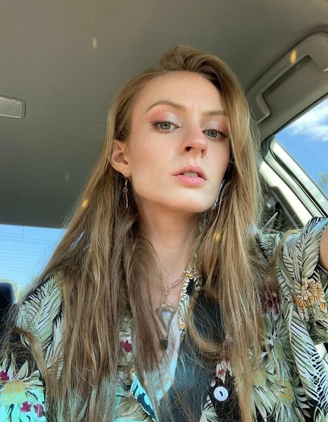 lola costa erotische erwachsene bilder