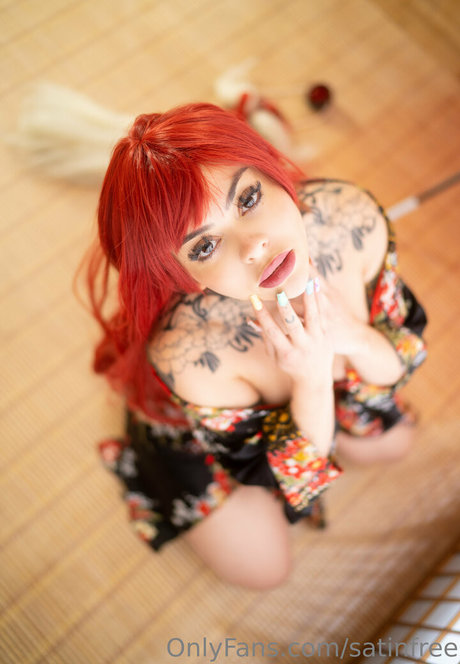 satinfree heiße nette archiv