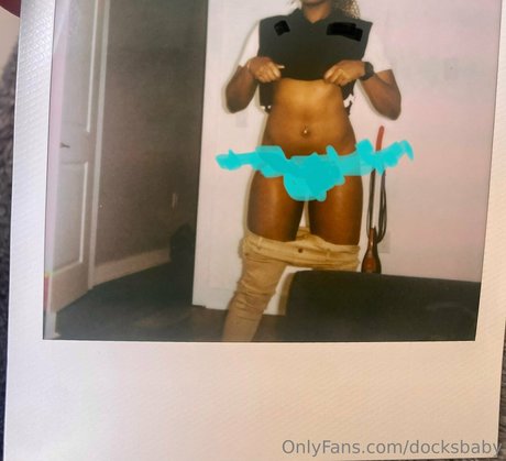 docksbaby model pornografische fotos