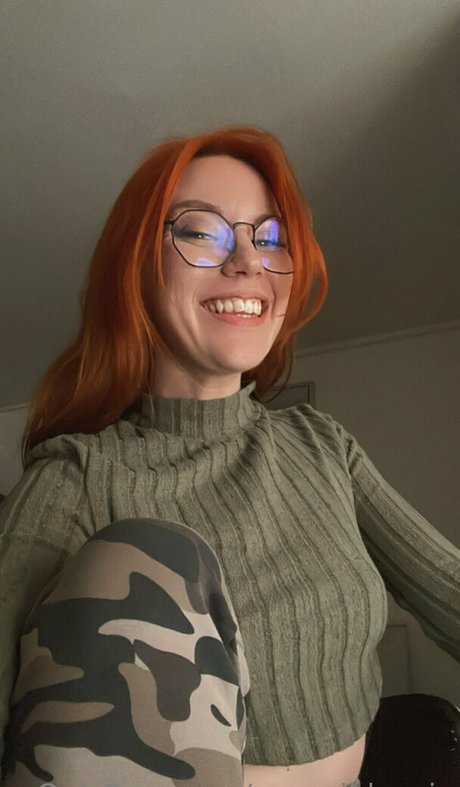 saraawildee pornostar akt fotos