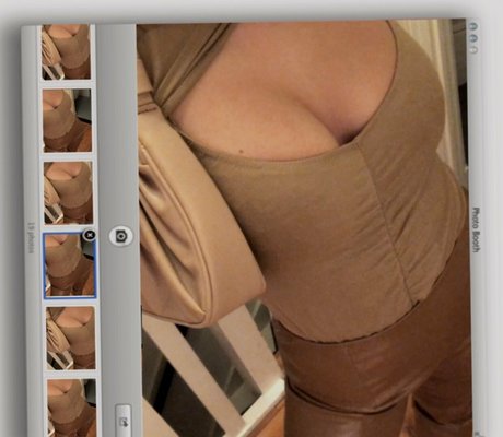 vollbusige rothaarige teen onlyfans kunst nackt galerien