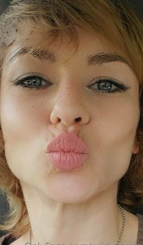 wild clover nackt hd archiv