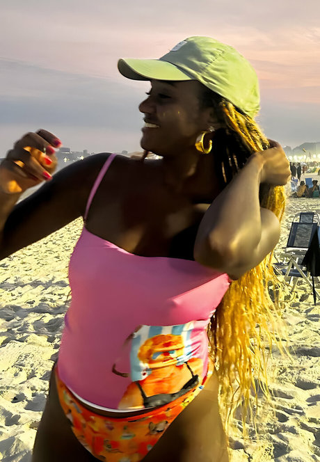 Sarah Aline perfekte akt galerien