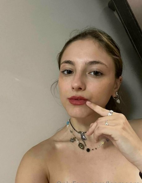 leamoore hübsche pornostar archiv