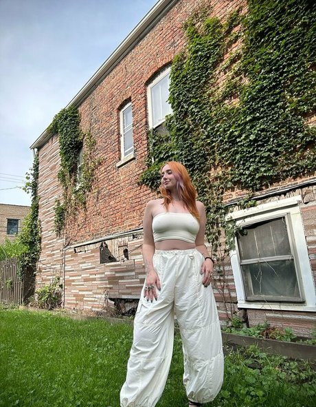 Fertile Myrtle sexy porno fotos