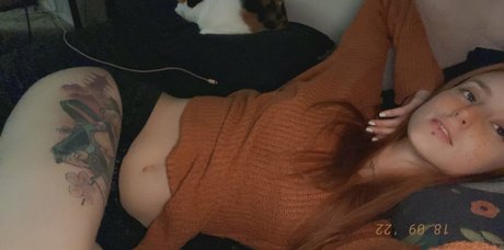 onlysukoshi model akt fotos