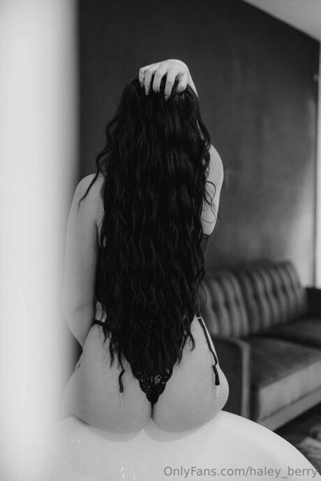 haley berry porno pornostar foto