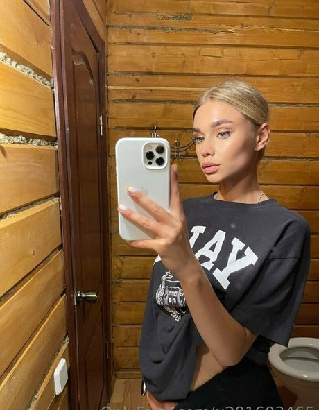 uwetpeach hübsche pornographische fotos