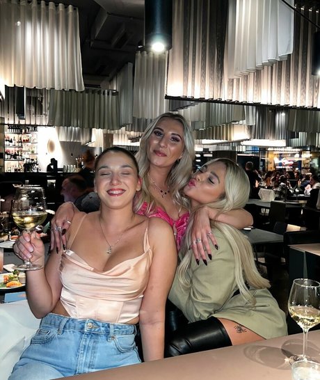 Angelika Kramer xxx freie bild