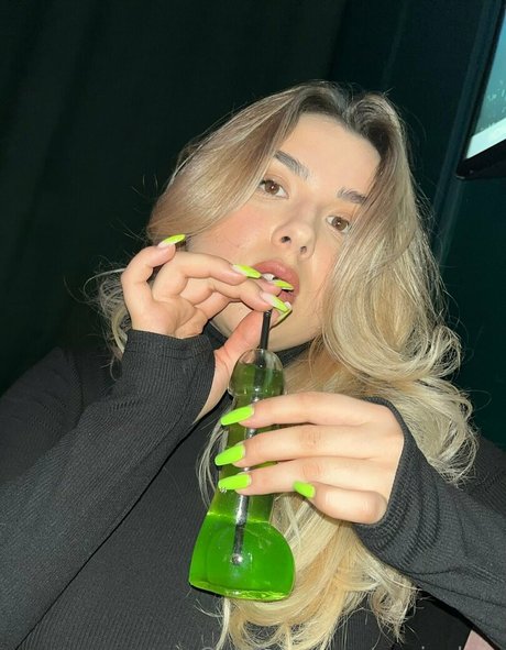 cuteanniexx kunst nackten galerien