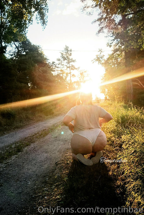 temptinbae exklusive xxx fotos