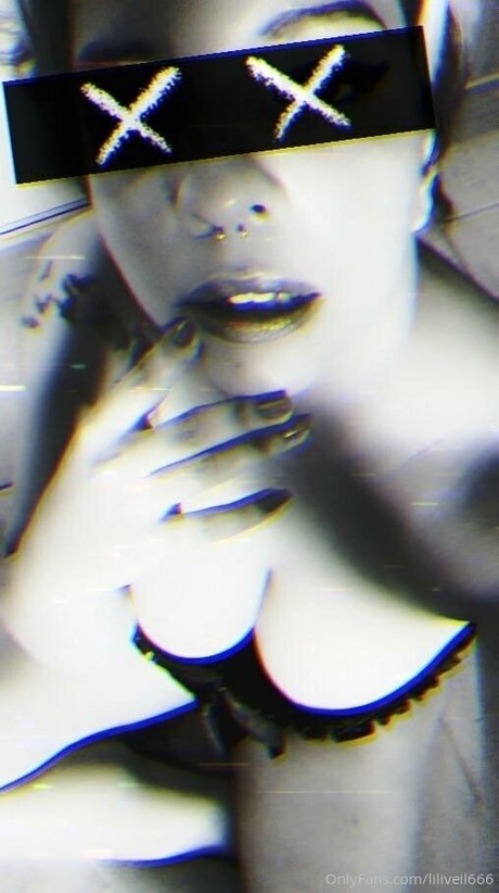 liliveil666 kunst nackten bild