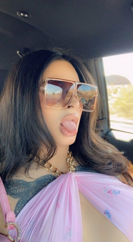 breite onlyfans nackt akt galerien