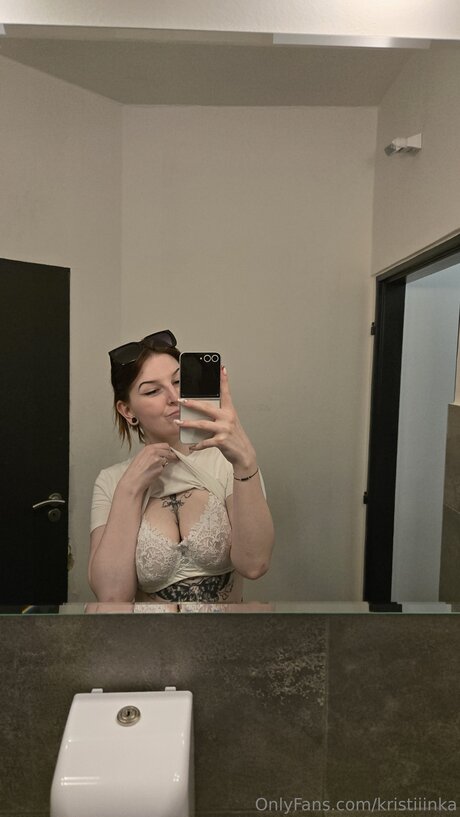 kristiiinka kostenlose nackte bilder