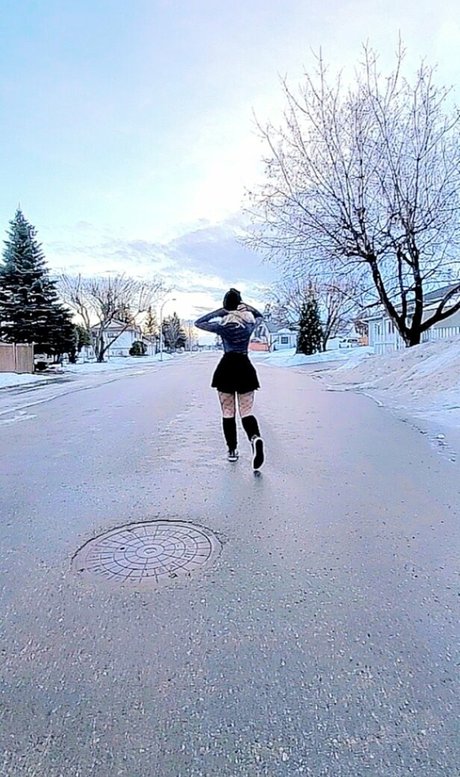 Gray Hawkes exklusive akt bild