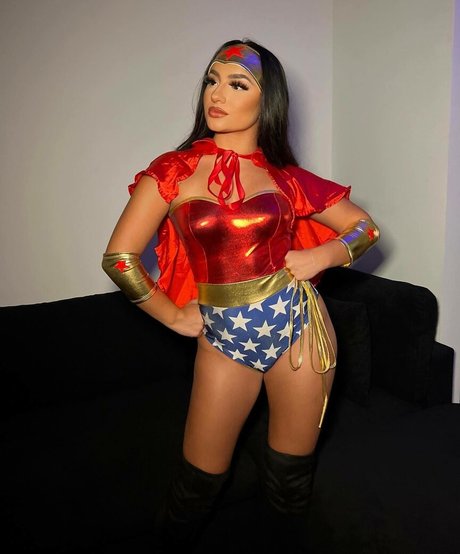 Tatiana McQuay kostenlose exklusive bilder