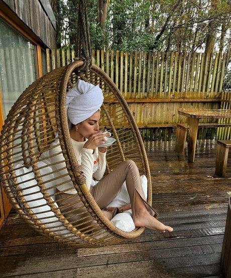 Zoe Bayona heiße pornographische galerien