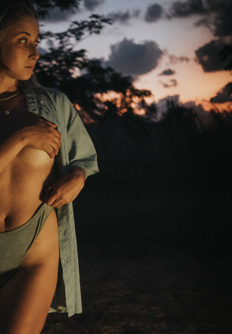 Noam Magen kunst heiße fotos