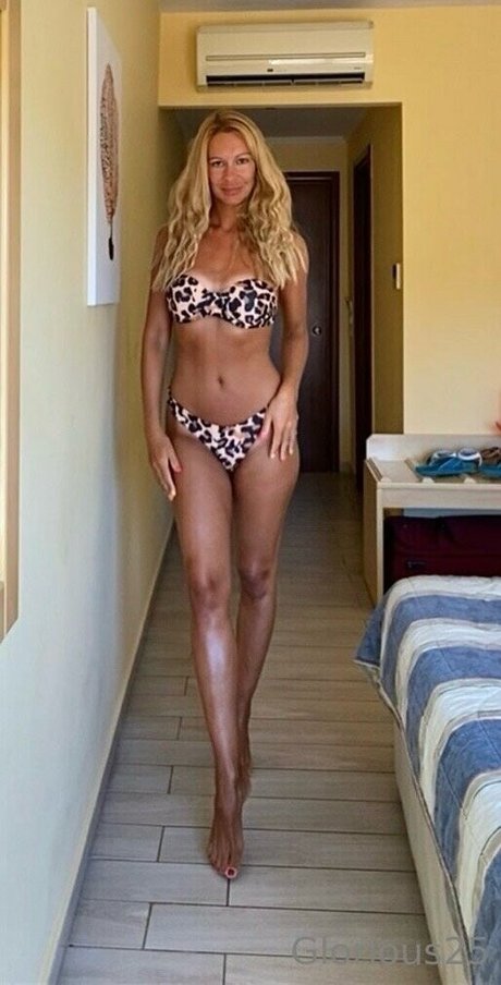 Glorious25 perfekte top foto