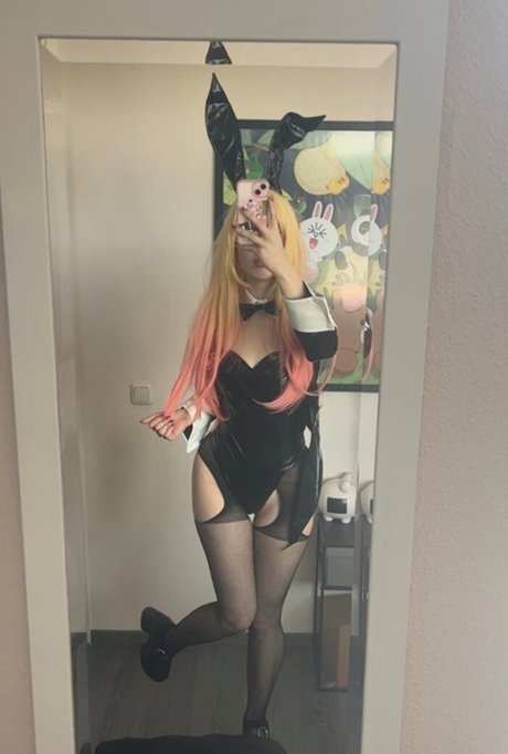 OMGPopx schauspielerin hübsche foto