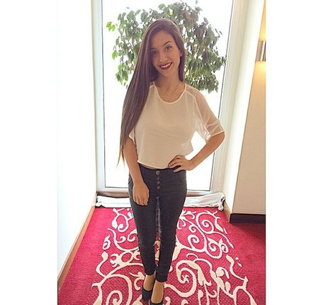 Sapir Hazansky nacktheit akt bilder