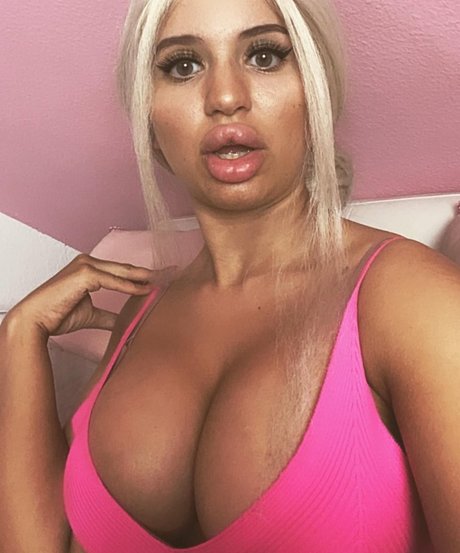 vollbusige onlyfans hd nackten fotos