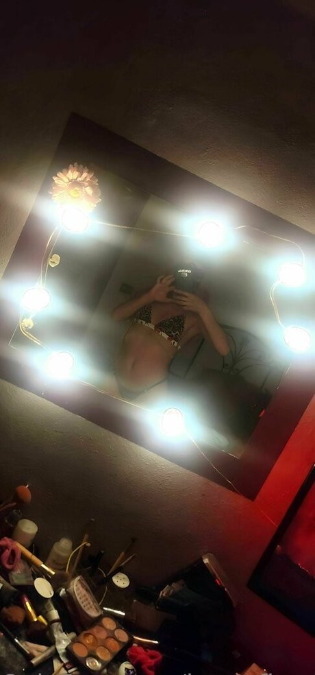 boomfitsabry nacktheit sexy fotos