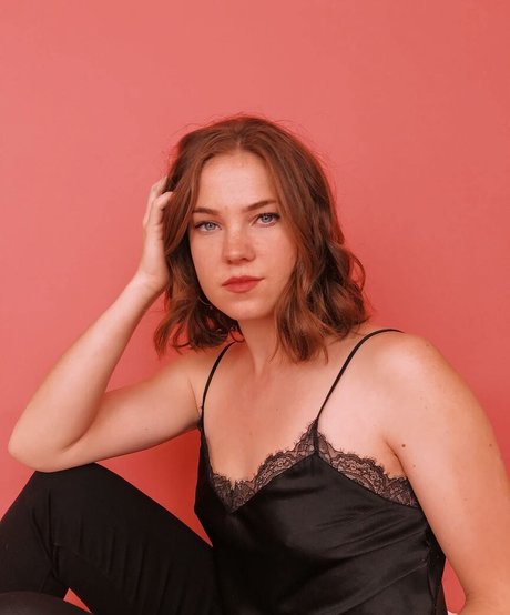 Jess Gabor erwachsene schöne foto