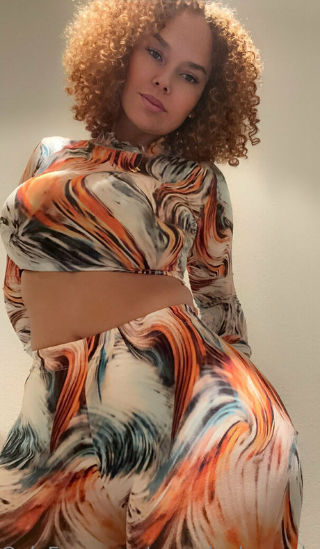 pamelaalexandra erwachsene kunst bilder