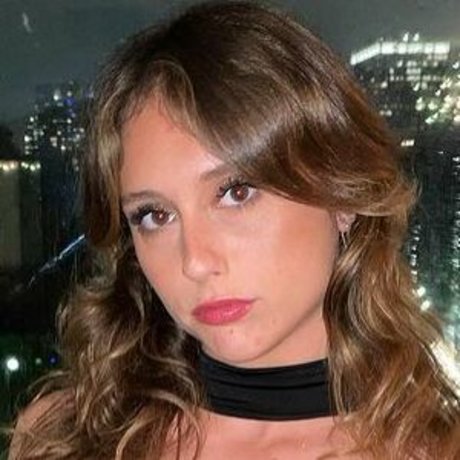 Zoe Simmons xxx top bilder