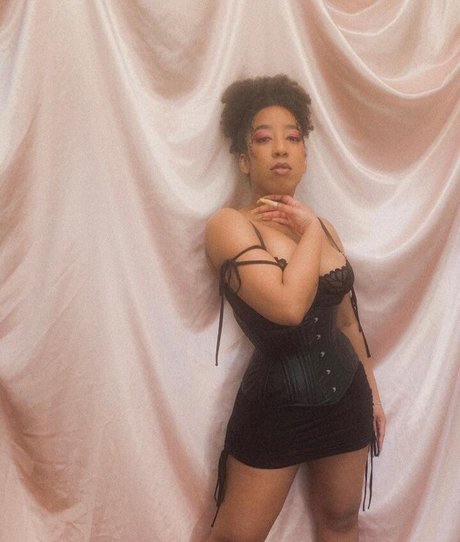 Rappers Daughters nackte pornostar bild