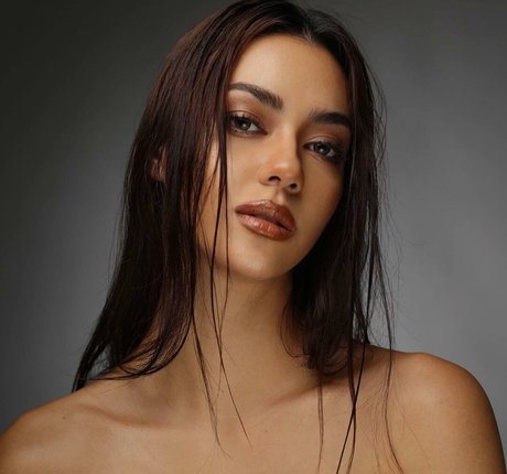 brasilianische anal-onlyfans hd nette bild