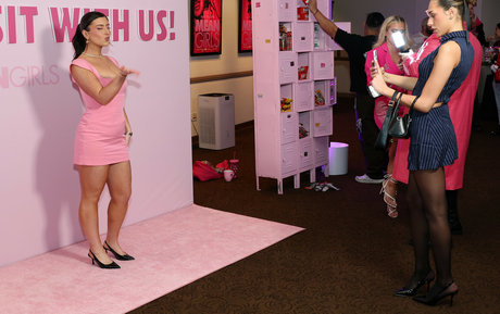 Alexis Oakley kostenlose sex galerie